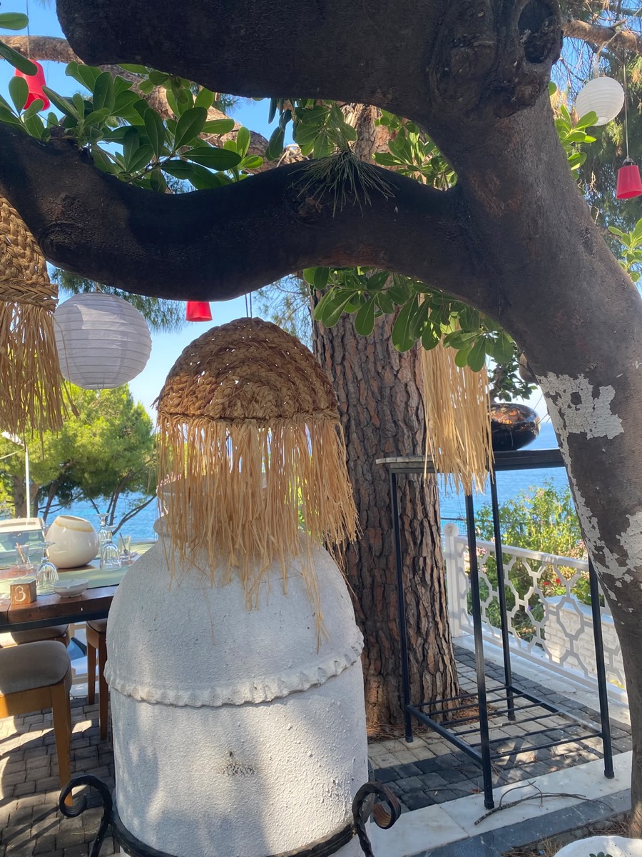 Raffia lanterns, facing the sea